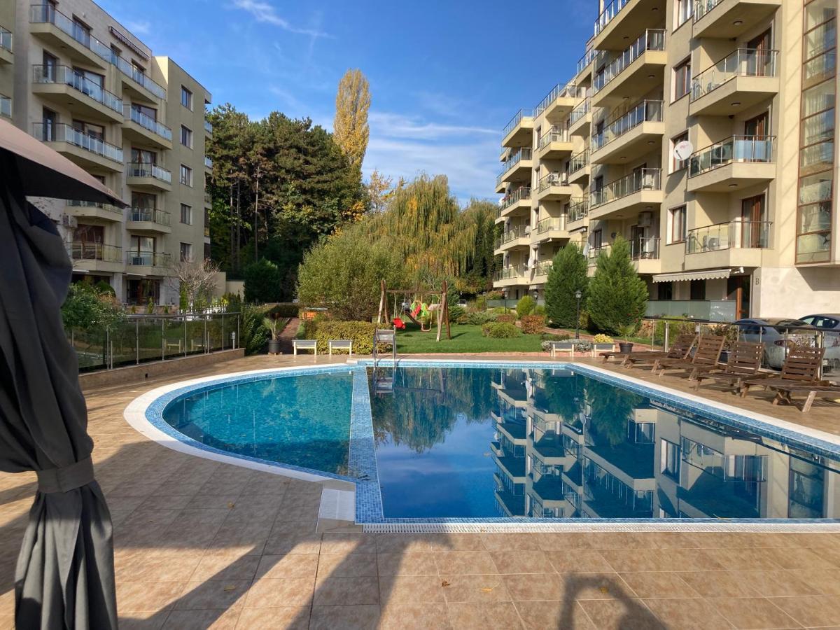 Appartement Botanica Prime à Varna Extérieur photo